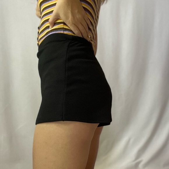 Vintage Purrr Melrose Mini Skort - Picture 5 of 12